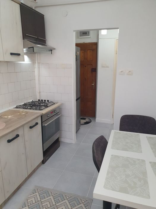 Inchiriez apartement 2 camere
