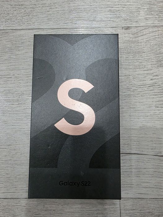 Продам телефон Samsung S22 128Gb