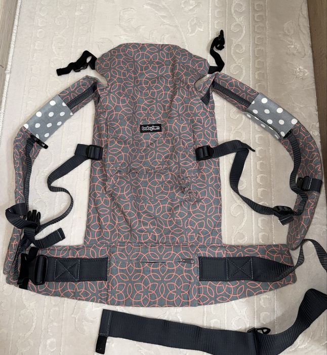 Кенгуру-рюкзак или слинг