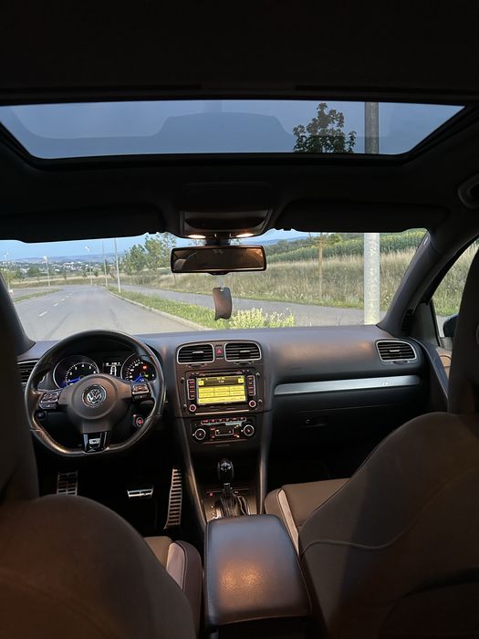 VW Golf 6R – 4x4, DSG, 271 CP