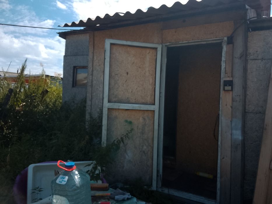Продам дом на двух хозяев