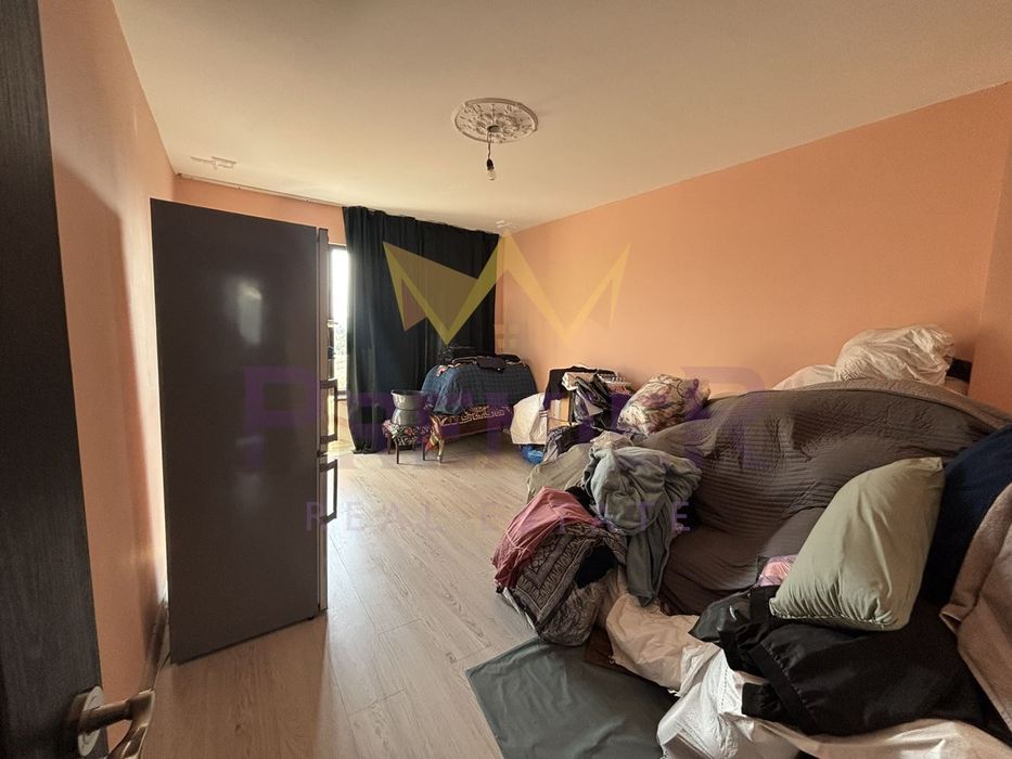 Продава се Тристаен апартамент в Варна, Автогара - 72 кв.м за 1445 €/кв.м - Снимка #1