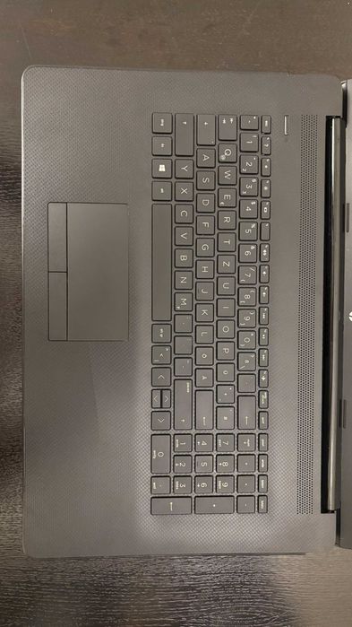 Laptop HP Essential