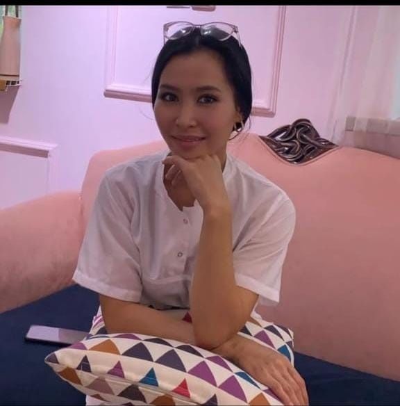 Пилинг скрабирование Шугаринг