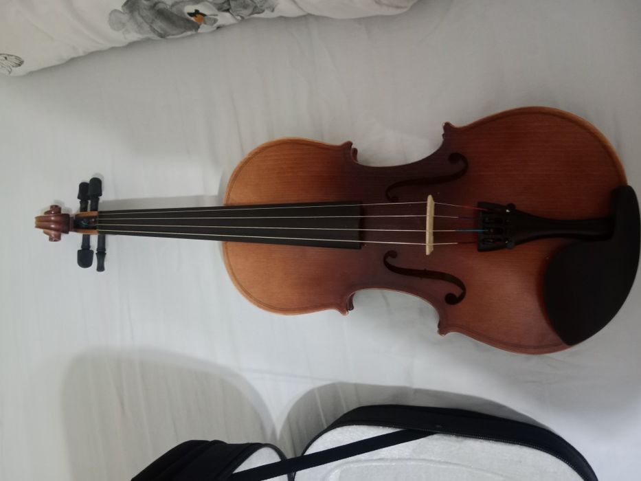 Продам скрипку 4/4