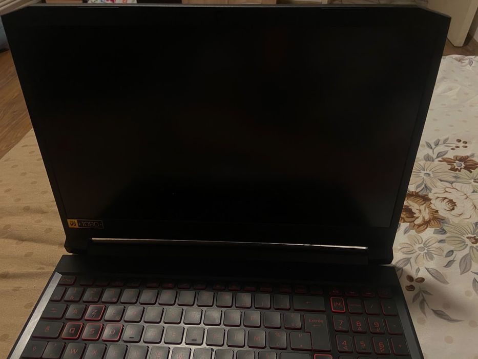 Laptop gaming acer nitro 5  Ssd 256 gb kingston  8gb RAM  Full HD 144hz