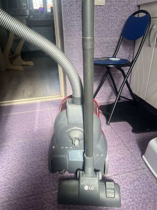 Пылесос lg в хорошем состоянии