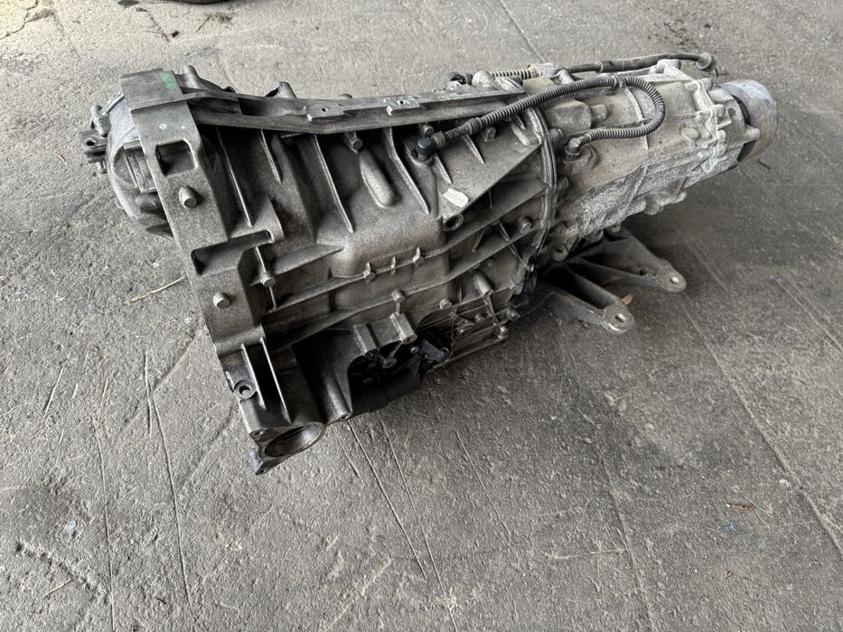Cutie viteze automata stronic quattro Audi A4 B8/A5 3.0 tdi cod NGW