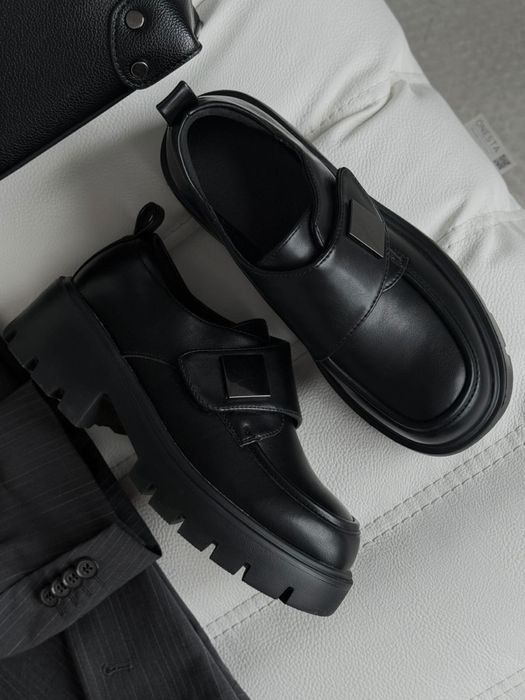 Лоферы на девочку 35р