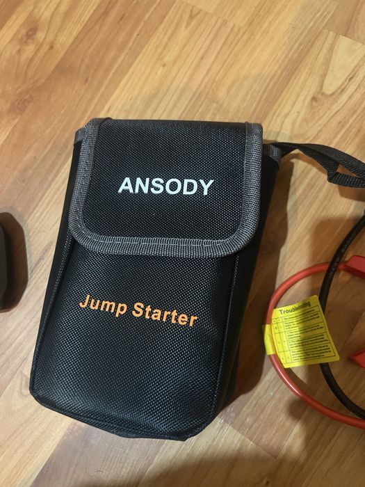 Jump Starter baterie AUTO ANSODY nou