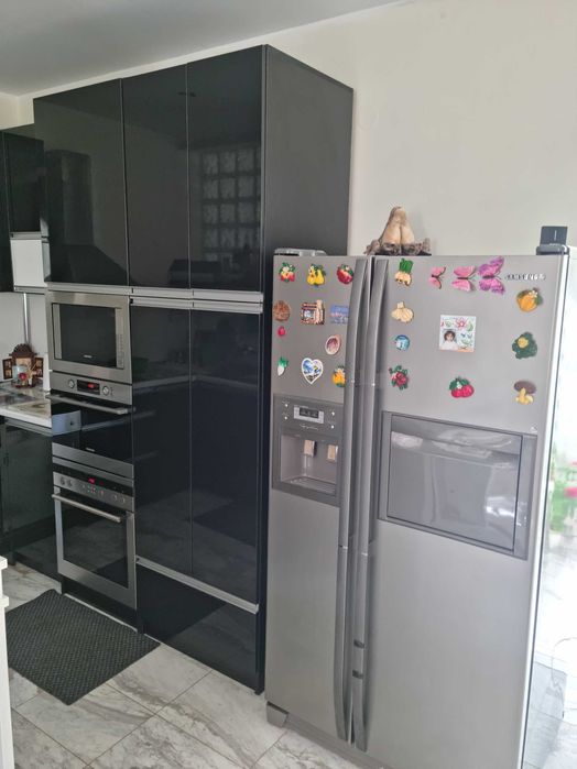 Голяма луксозна къща в село Горно Пещене