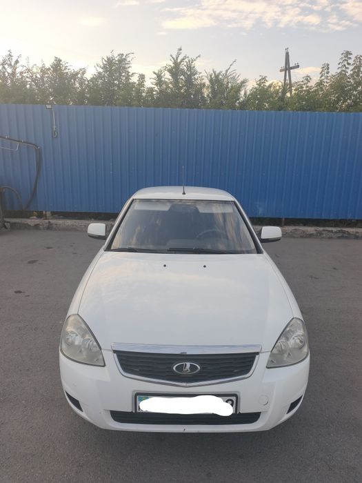Продам лада приора хэтчбек
