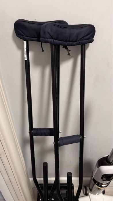 Костыли подмышечные