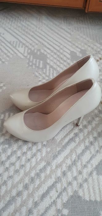 Кроссовки,слансы,балетки