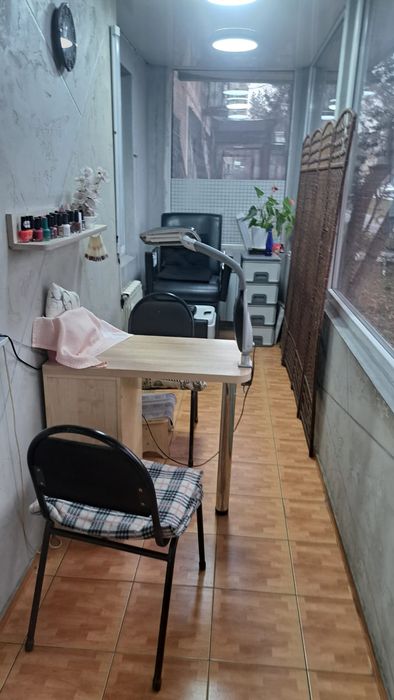 Сдам комнату в салоне красоты