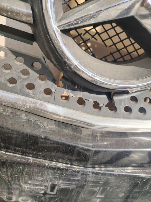 Передний бампер Мерседес Вито 447