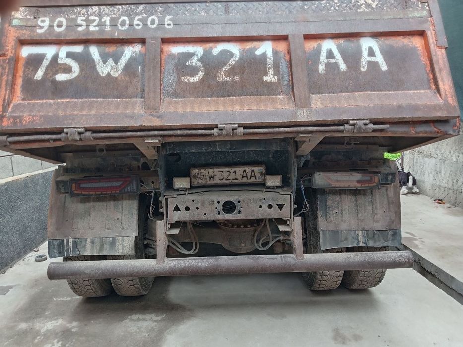 Kamaz samosval Gaz 5511