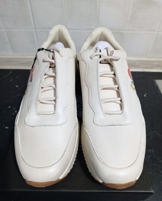 Vând adidas originali din piele ED HARDY nr.43