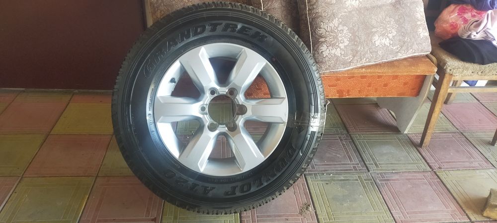 Продам колеса на прадо