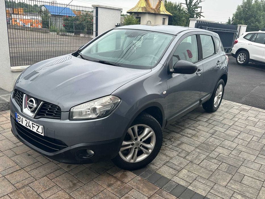 NISSAN Qashqai 2011