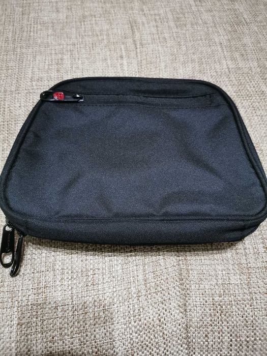 Borseta  noua unisex