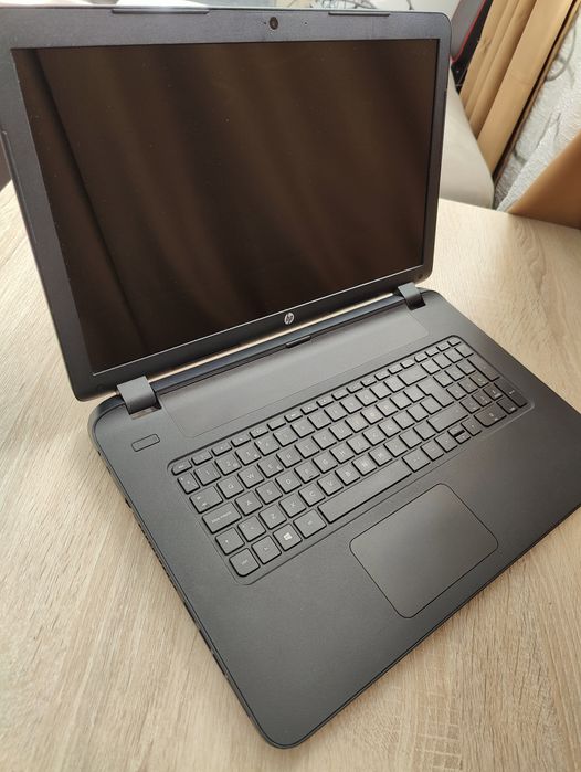 Laptop HP 17 inch