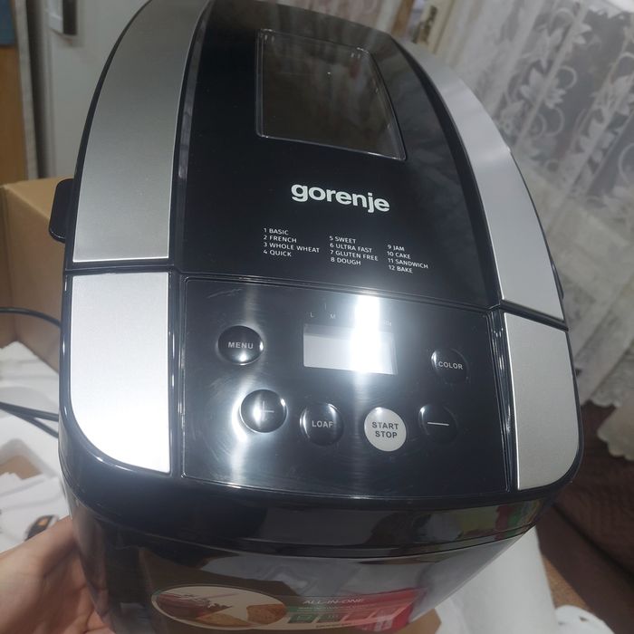 Продавам хлебопекарна Gorenje  – неизползвана