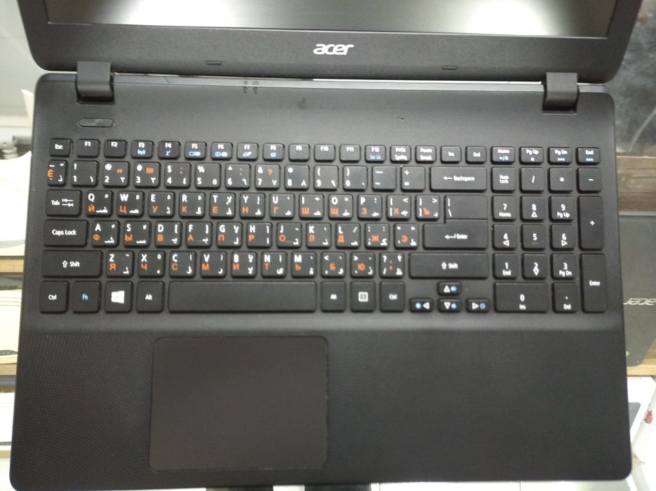 Acer Extensa 2519-C08K