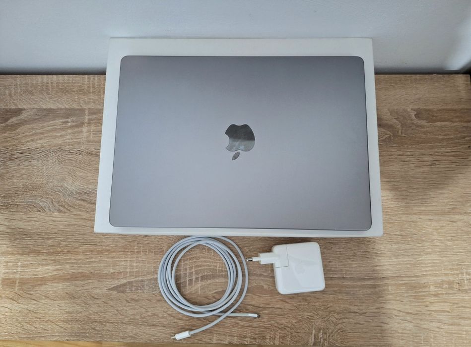 MacBook Pro 14" M1 Pro 32GB, 512GB, 10C CPU / 16C GPU