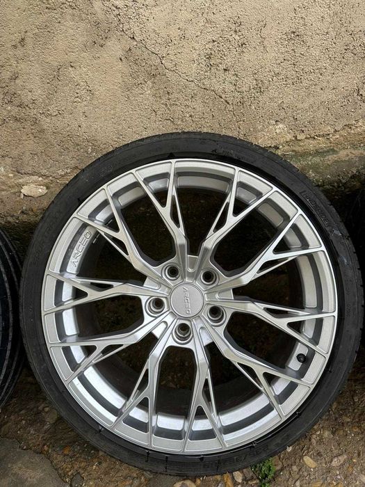 Arceo Roma 19” 5x120