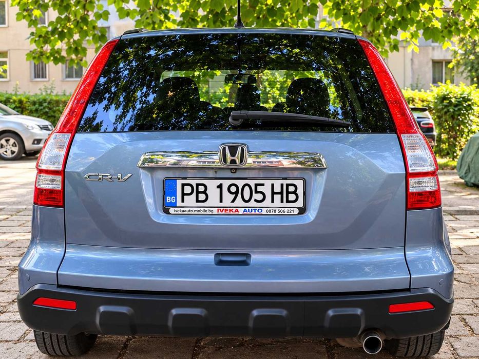 Honda CR-V 2.0 Automatic / Бензин  / Газ / Кожа / Панорама / 2 комплекта джанти със зимни и летни гуми