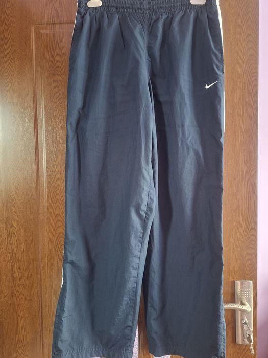 Vând Pantaloni Trening Bărbați Nike Mărimea L