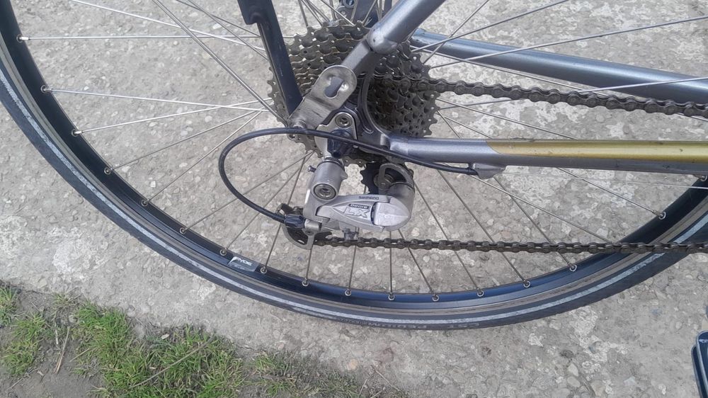 Bicicleta dama strada Trek X600,28 inch,Aluminiu,f. bloc. 9x3, j.duble