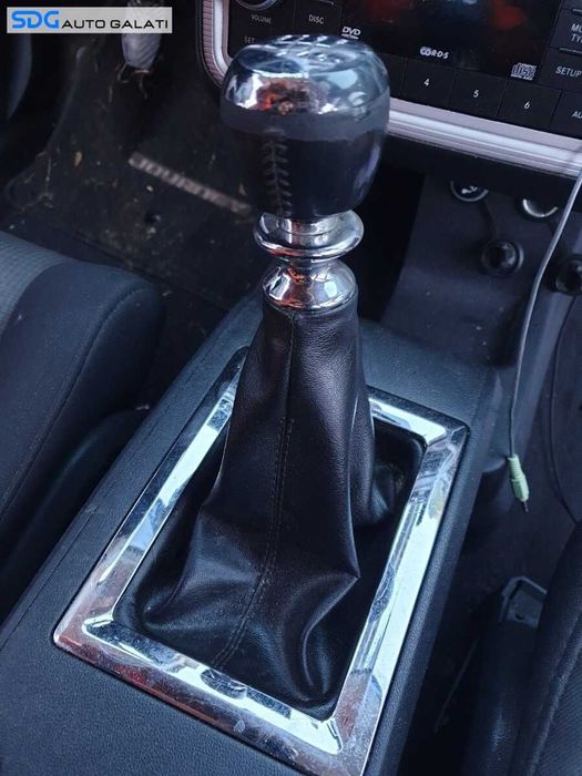 Rama Ornament Crom Nichel de la Maneta Schimbator Viteze Fiat Freemont 2008 - 2016 [C5079]