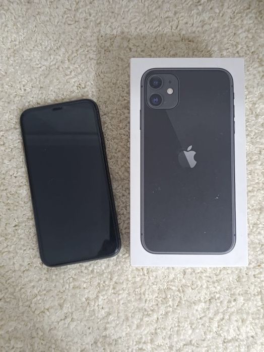iPhone 11 в хорошем состоянии