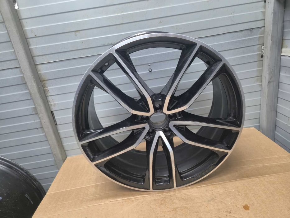 Janta R23 23 Mercedes AMG GLS X167 GLE W167 Cod A1674017700  / A1674017800