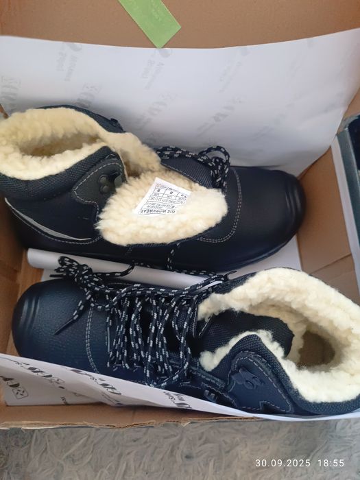 Рабочие ботинки новые