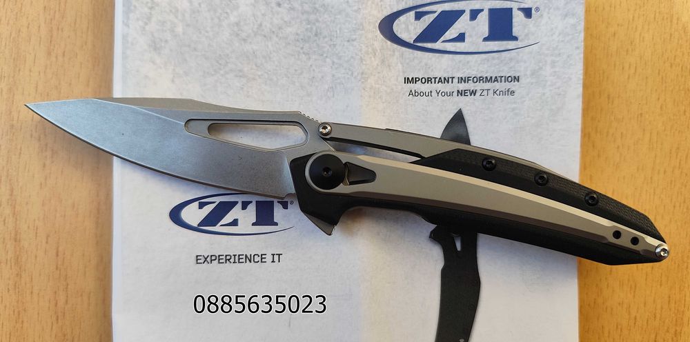 Сгъваем нож ZT 0909