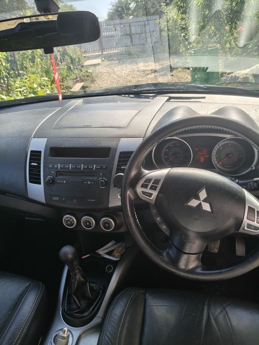 Mitsubishi Outlander, an fabricație 2009