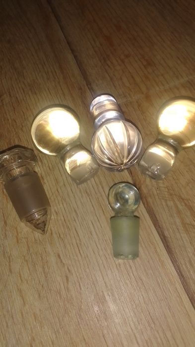 Крышечки на графин