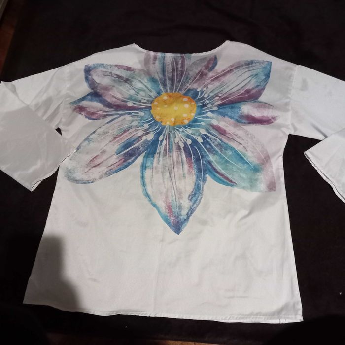 Блуза с дълъг ръкав