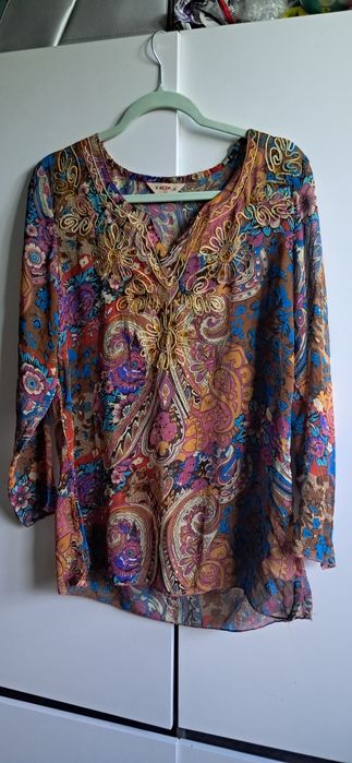 Дамска блуза ,естествен кенар