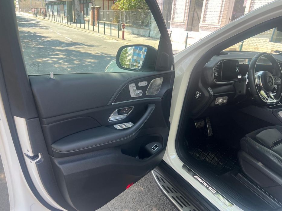 Mercedes-Benz AMG GLE 53 4MATIC+ 2021 • 72.000 km • 435 CP