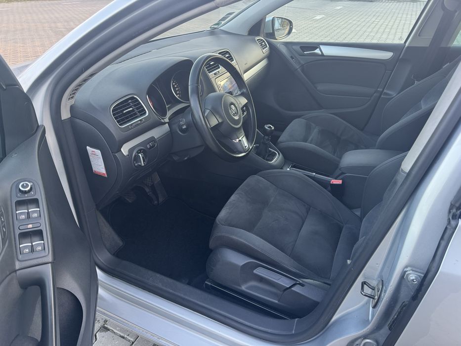 VOLKSWAGEN Golf 2010 — imagine 82