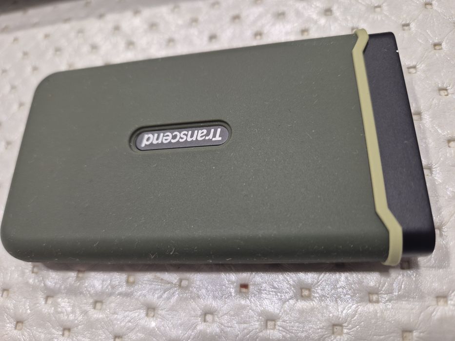 Продам SSD 2 TB, жесткий диск на 2 ТБ