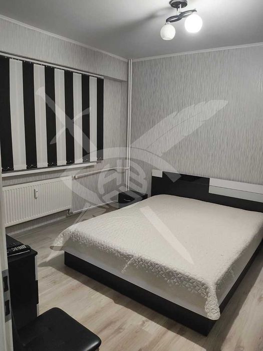 Тристаен апартамент в кв. Изток, град Перник № 100112