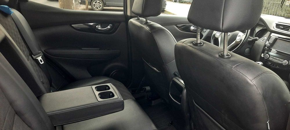 Nissan Qashqai 1.6 DIG-T 163 CP Tekna PANORAMIC