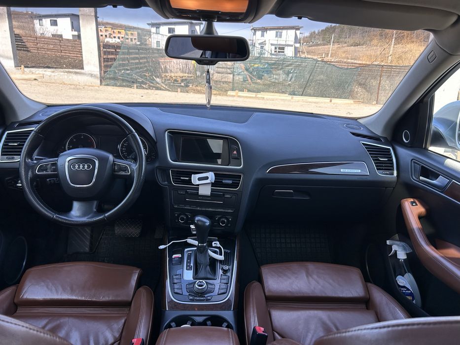 AUDI Q5 2010 — imagine 3
