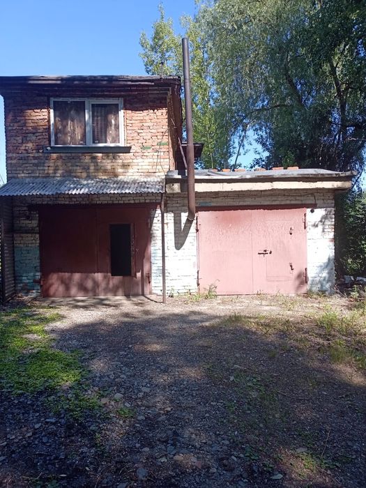 Продам гараж 2 в одном
