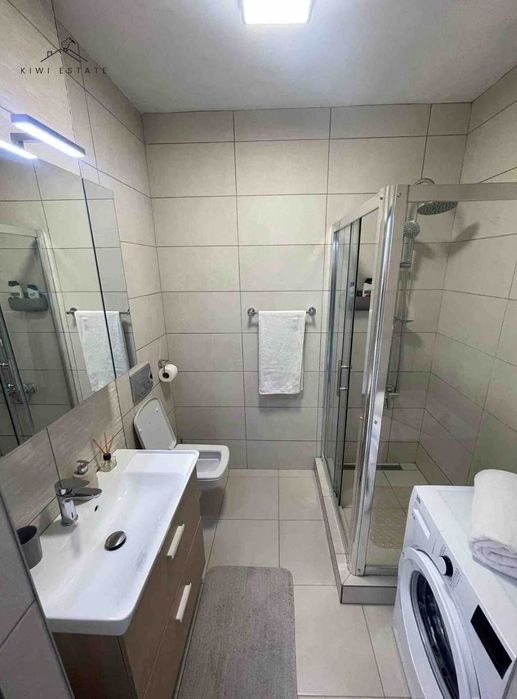 Дава се под наем Двустаен апартамент в София, Мусагеница - 67 кв.м за 549 € - Снимка #2